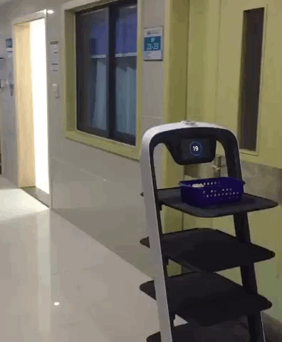 疫情防控新帮手:无人机多用途助力,减少接触降风险